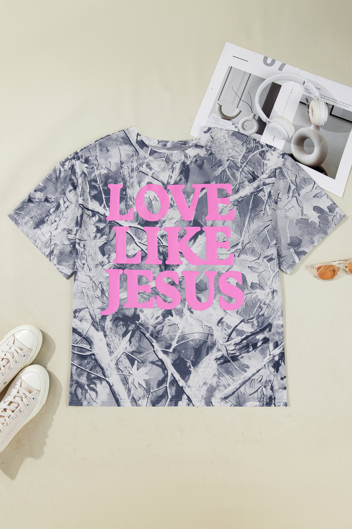 Gray Camouflage LOVE LIKE JESUS Plus Size Tee