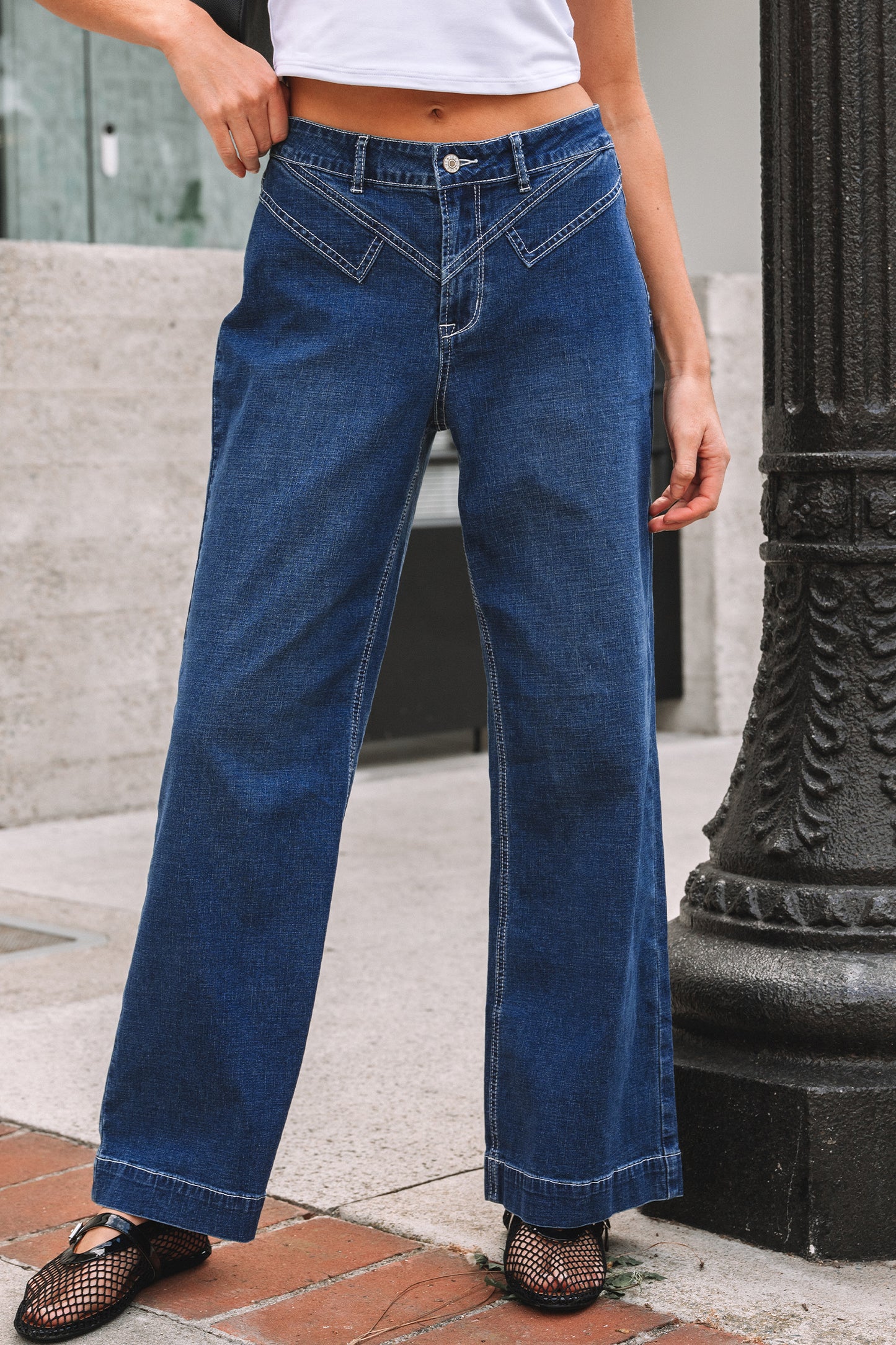 Loose Cuffed Jeans