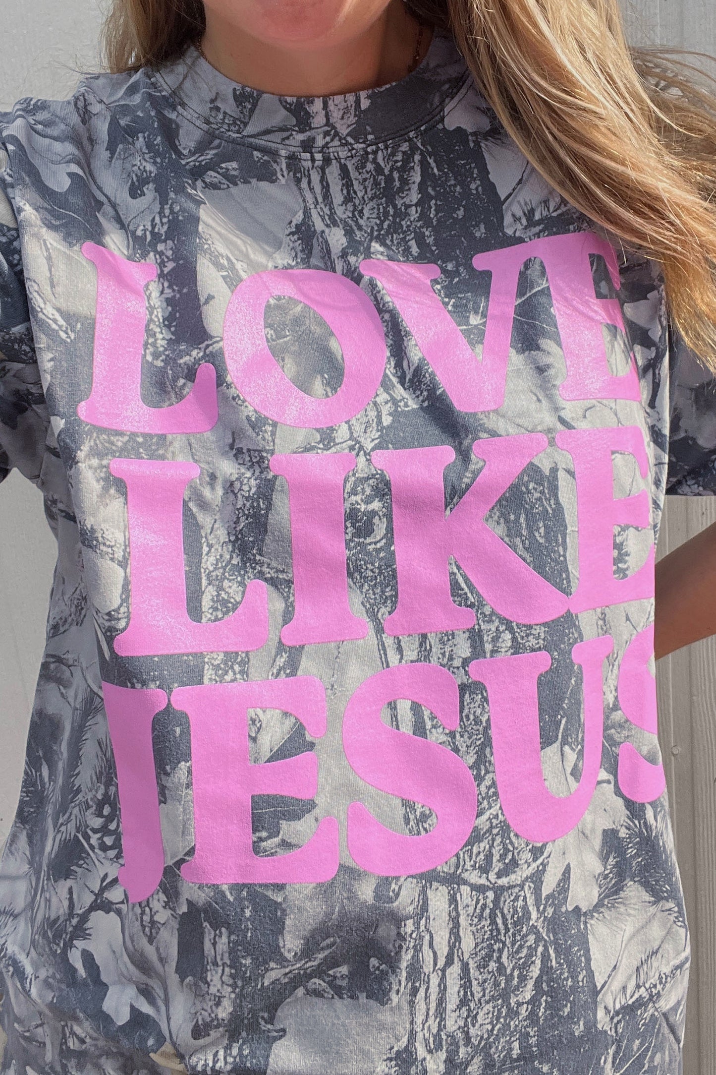 Gray Camouflage LOVE LIKE JESUS Plus Size Tee