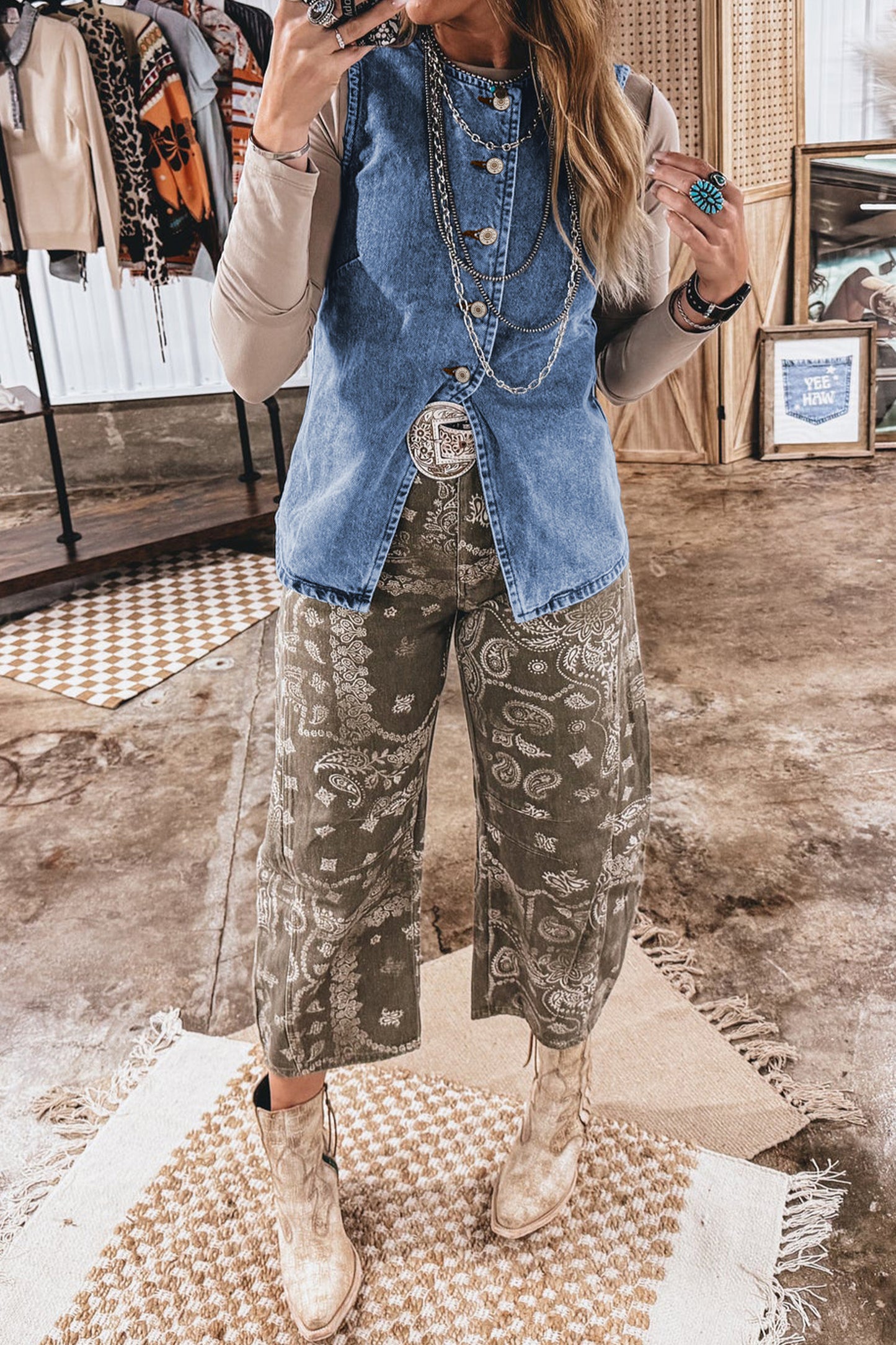 Light wash Beth Denim Vest