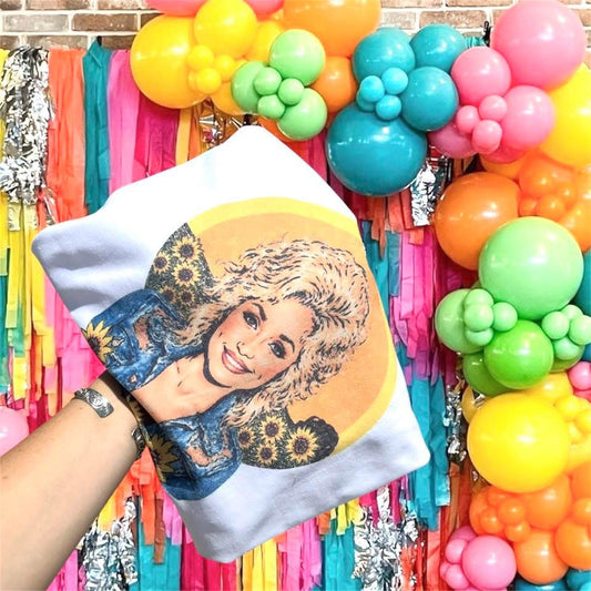 Dolly Tee
