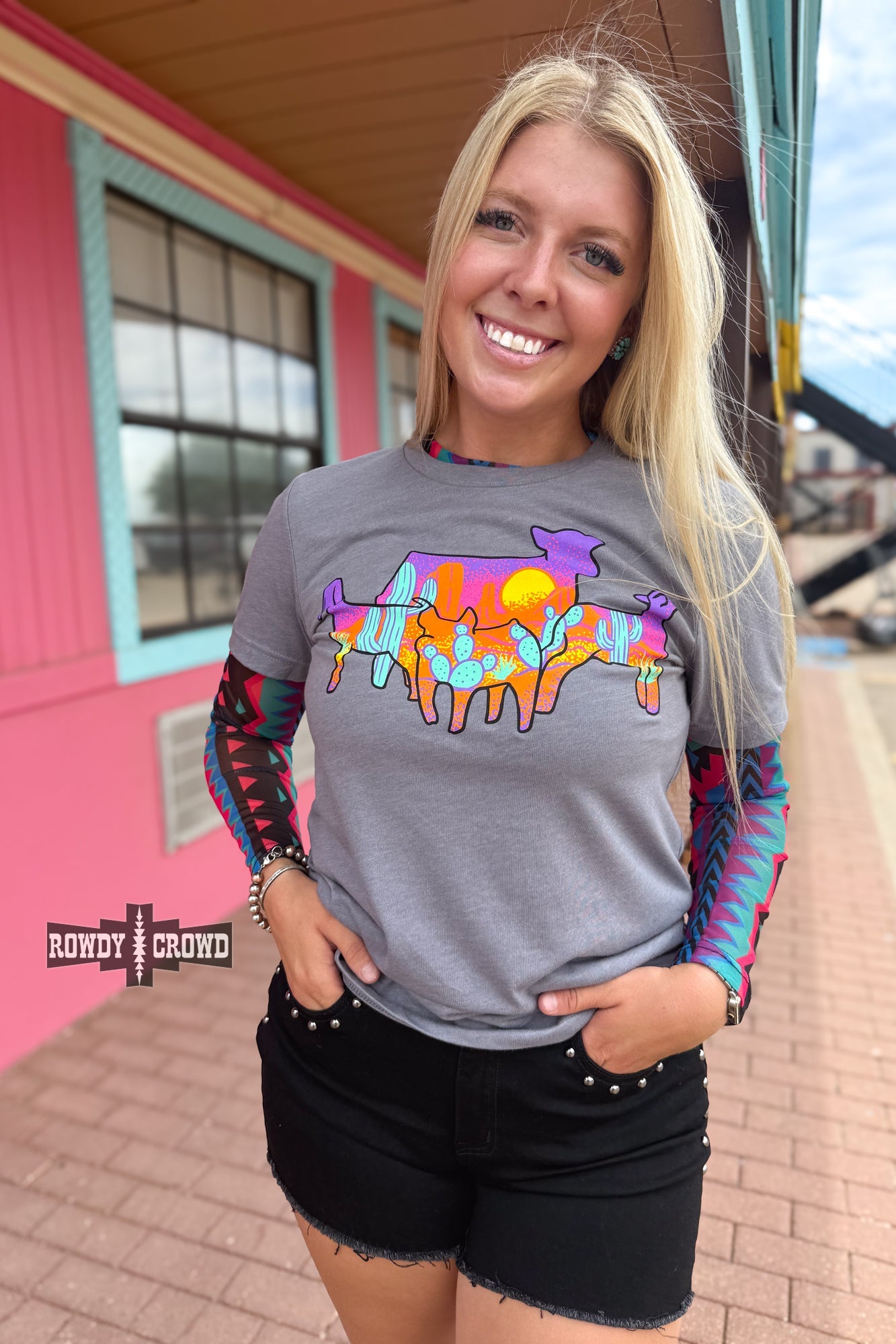 Show Time Tee
