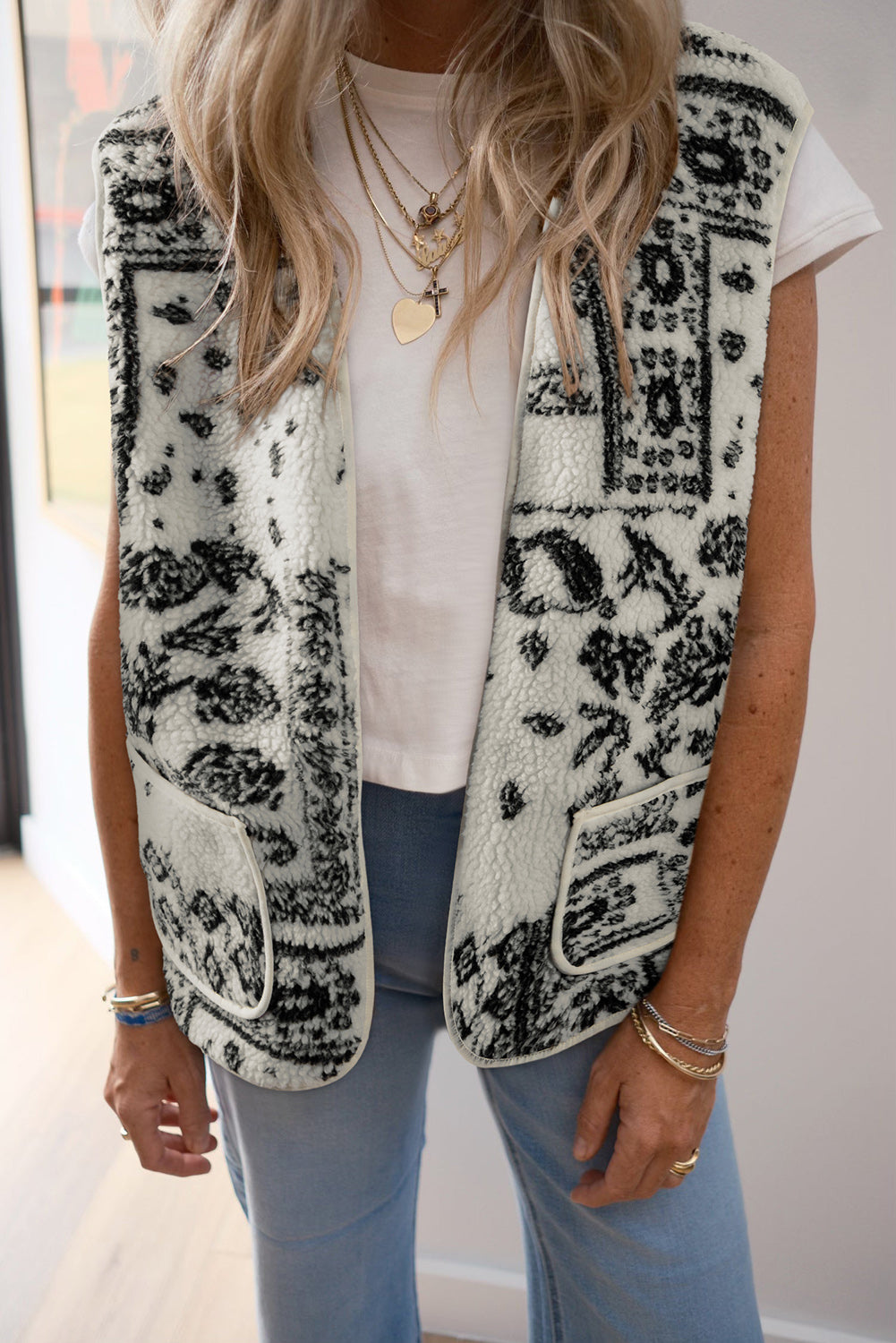 Beige Sherpa Paisley Print Pocketed Western Fashion Vest Jacket